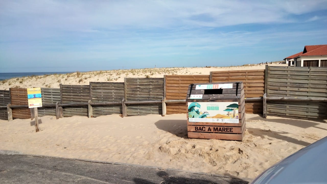 Bac à marée plage centre.jpg